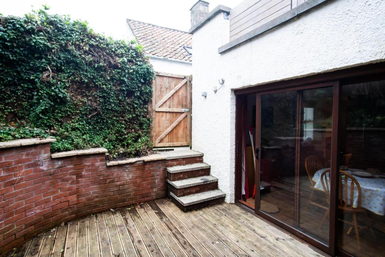2 Bedroom Characterful Semi-Detached House, Enviably Located With Balcony And Terrace 圣安德鲁斯 外观 照片